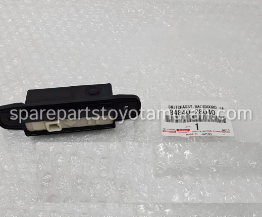 Switch Tombol Buka Pintu Bagasi Lexus RX270